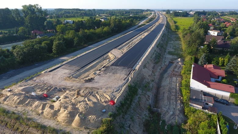 Łódzkie. Rząd sfinansuje budowę węzła Teofilów na trasie ekspresowej S14, ale tylko z drogą na Aleksandrów Łódzki, bez połączenia z Łodzią