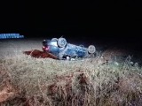 Groźny wypadek na trasie Staniewice - Tyń. Dachowało auto [ZDJĘCIA]