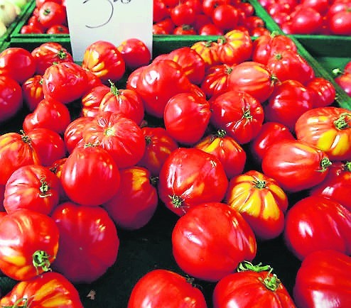 Tak wygląają pomidory  o nazwie bawole serce.