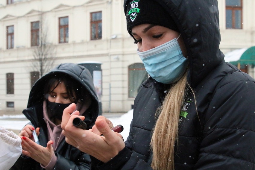 Spotkanie osobowości wspierających zbiórkę środków na...