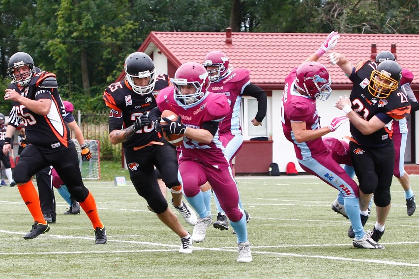 Futbol amerykański. Rzeszów Rockets lepsi od Kraków Tigers [ZDJĘCIA]