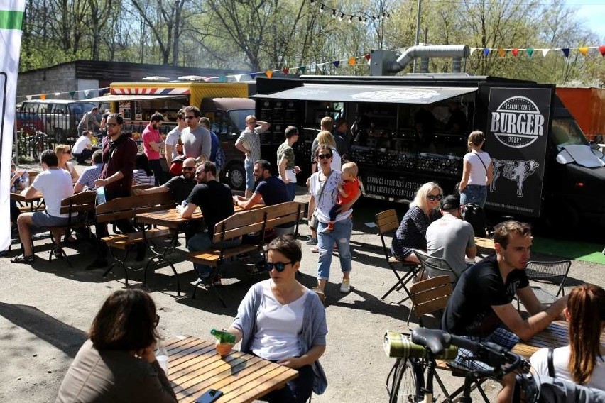 Bezogródek zaprasza na wielką wyżerkę w Cichym Kąciku. Zlot food trucków z całej Polski