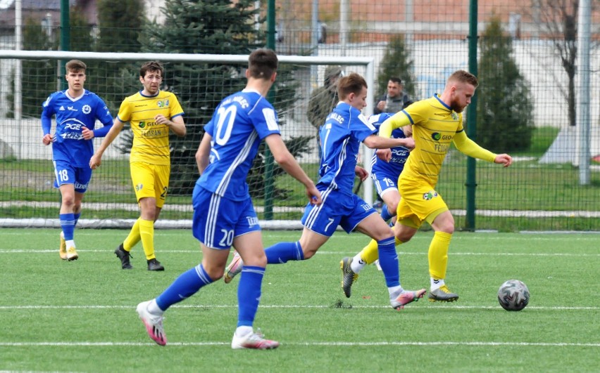 4 liga podkarpacka, grupa spadkowa. Deklasacja! Rezerwy Stali Mielec ograły Ekoball Stal Sanok aż 6:0 [RELACJA, ZDJĘCIA]