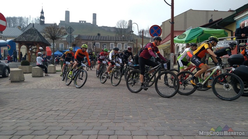 600 startujących w MTB Cross Maratonie w Chęcinach! Byli zawodnicy z całej Polski, z Ukrainy i Hiszpanii [DUŻO ZDJĘĆ, AKTUALIZACJA]