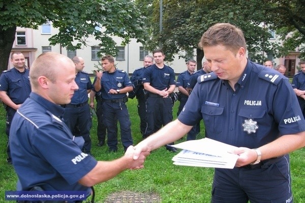 Oto Dzielnicowi Roku. Są życzliwi i umiejętnie pomagają obywatelom (ZDJĘCIA, FILM, WYNIKI KONKURSU)