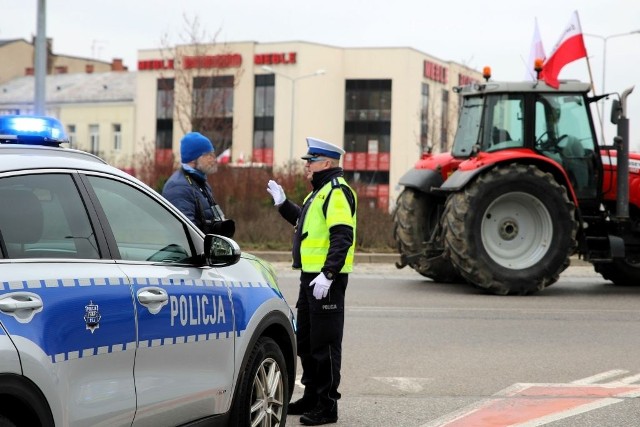 Strajk rolników, 20 i 21 marca. W regionie zapowiadają się duże utrudnienia. Sprawdź, gdzie.