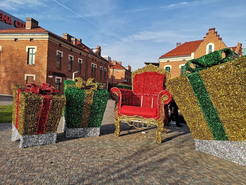 Kraków. Iluminacje bożonarodzeniowe w galeriach handlowych w połowie listopada [ZDJĘCIA]