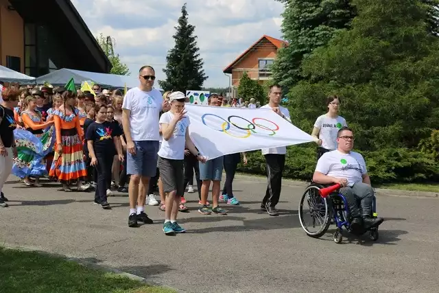 XIX Powiatowa Spartakiada Niepełnosprawnych w Rusinowicach 1.06.2019.