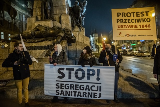 Protest „Stop segregacji sanitarnej” w Krakowie