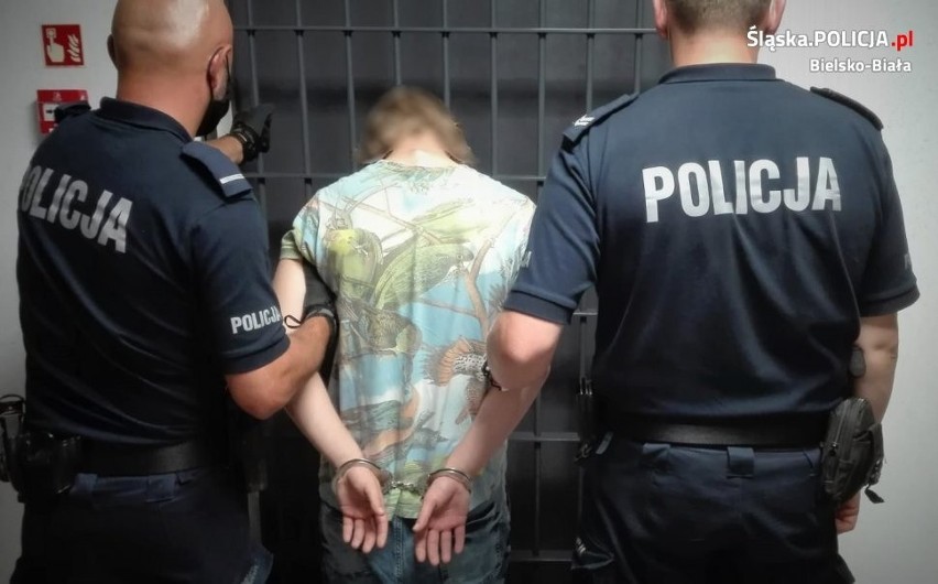 Bielsko-Biała: wdarli się do mieszkania i ukradli nastolatkom smartfona