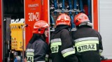 Pożar mieszkania w Rybniku. Cztery osoby trafiły do szpitala. Zawiniła pralka, od której wybuchł ogień. W trakcie świąt palił się także dom