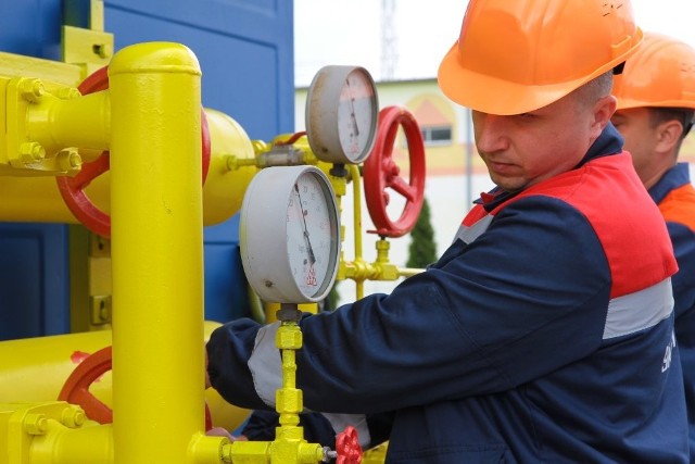 „Rosjanie uszkodzili dwa główne gazociągi na wschodzie kraju. Nie jesteśmy w stanie zapewnić bezpieczeństwa dostaw” - poinformowała spółka GTS