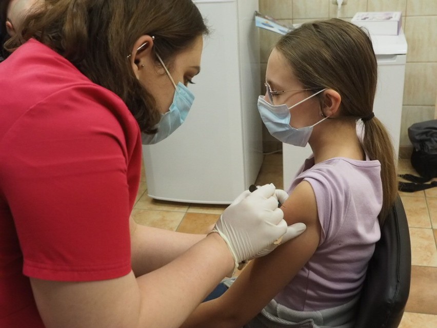W Koszalinie trwają szczepienia nastolatek przeciw HPV. W...