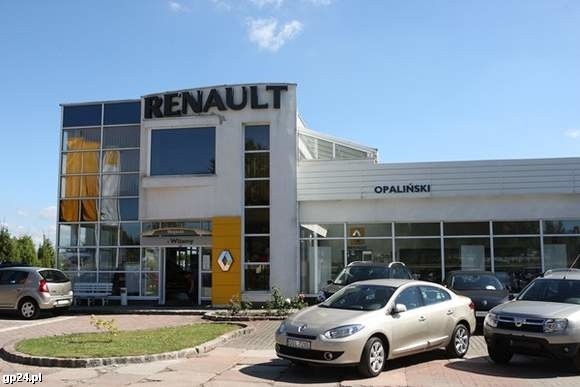 Słupski dealer Renault musi przebudować obiekt. Jeśli tego nie zrobi może stracić koncesję.