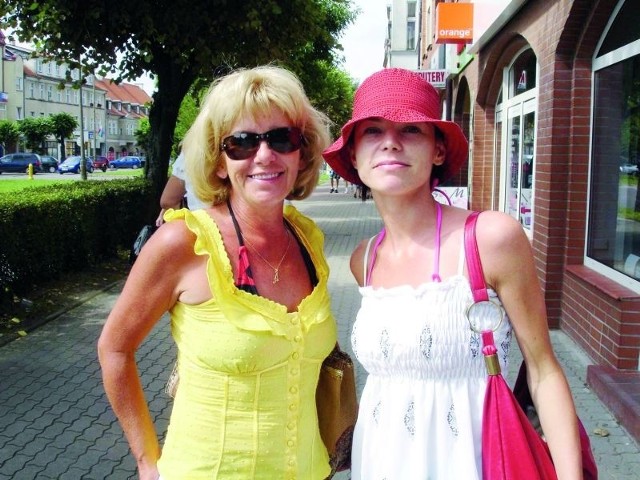&#8211; Na wakacje w tym roku wyjeżdżam do Grecji &#8211; mówi Magdalena Sawicka (z prawej). Jej mama Alicja Halicka na urlop przyjechała właśnie do Polski.