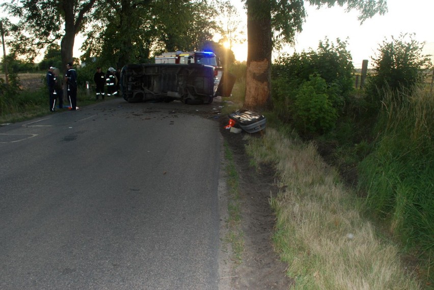 Śmiertelny wypadek w Chwarzenku w gminie Stara Kiszewa 27.06.2018. Nie żyje 21-letni mężczyzna [zdjęcia]