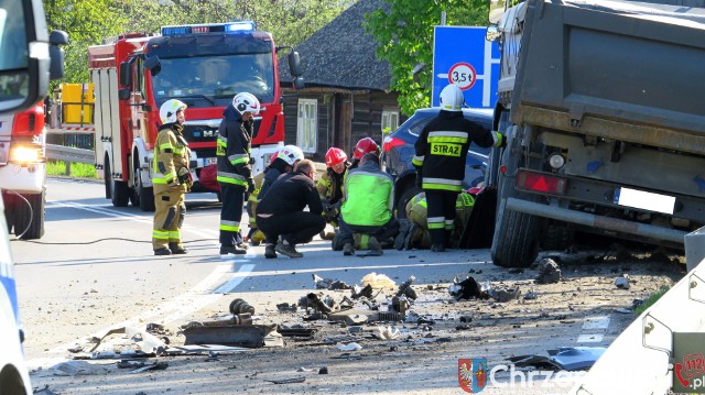 Śmiertelny wypadek na DW 781 w Jankowicach. Nie żyje jedna osoba