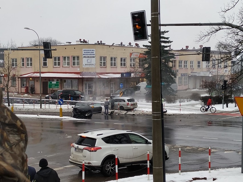 W sobotę, około godz. 9.30, na skrzyżowaniu ulic...