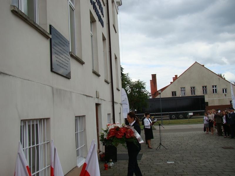 Uroczystości 77. rocznicy pierwszego transportu Polaków do niemieckiego obozu Auschwitz 