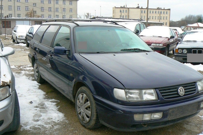 Volkswagen Passat 1.6i Kat. CL...