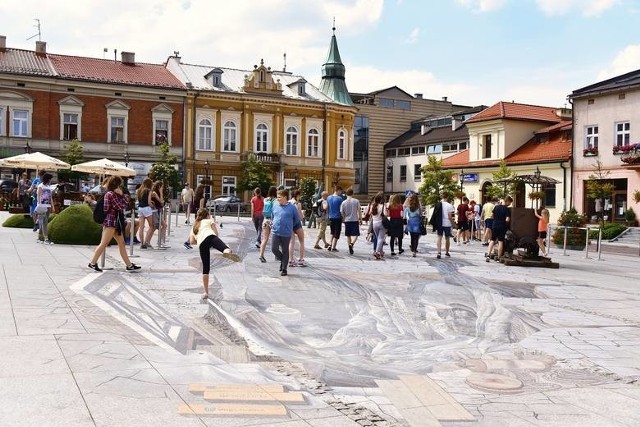 Wśród wniosków do BO jest m.in. propozycja renowacji malowidła 3D Solny Świat na Rynku Górnym w Wieliczce