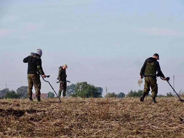 Monety, guziki, części broni, uprząż końska i wiele, wiele innych. Ten rok dla grupy historyczno-eksploracyjnej Weles był wyjątkowo udany. O ich działalności dowiedział się prawie cały świat. A wszystko za sprawą znaleziska sprzed ponad 2500 lat. Cennych skarbów było jednak zdecydowanie więcej.