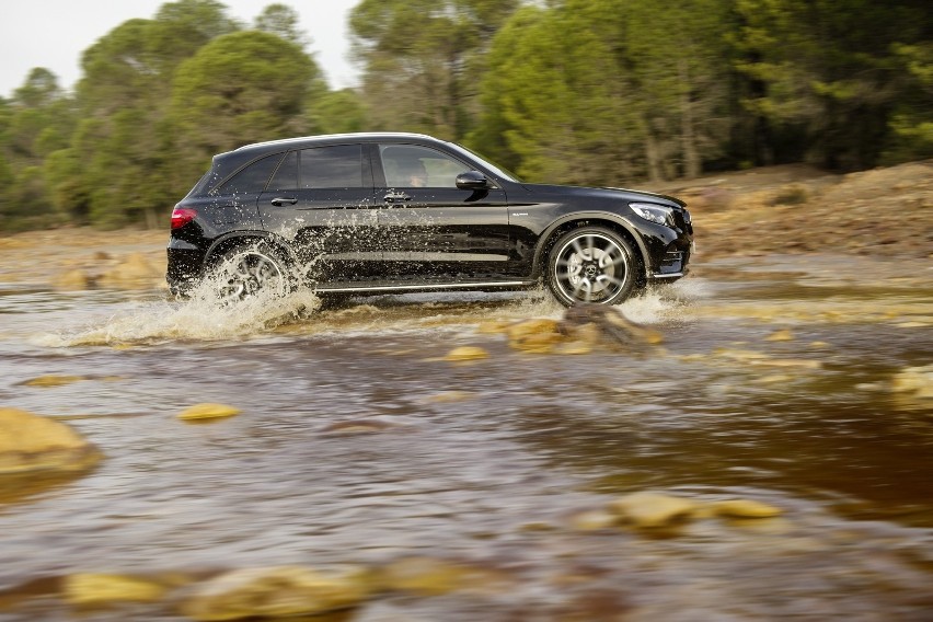 Mercedes-AMG GLC 43 4MATIC...