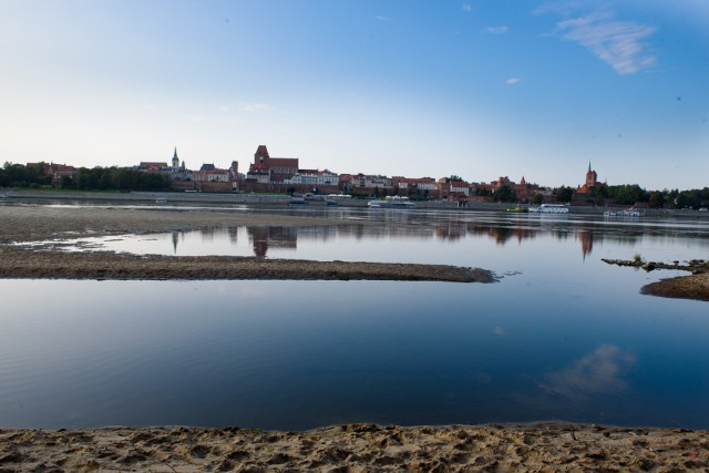 Poziom Wisły w czwartek obniży się o około metr.