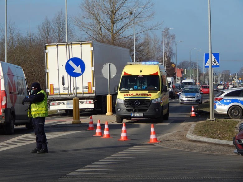 Zmarł potrącony wczoraj w Ustce 83-letni mężczyzna. Policja...