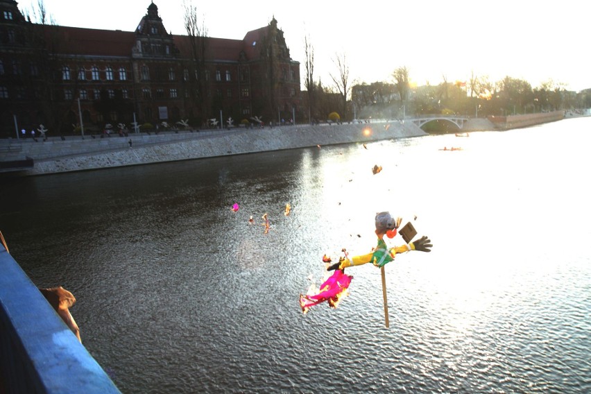 Masa Krytyczna 31.03.2017 we Wrocławiu. Rowerzyści...