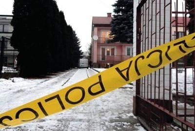 Do podwójnego zabójstwa doszło w domu przy ul. Kolejowej w Słomnikach Fot. Barbara Ciryt