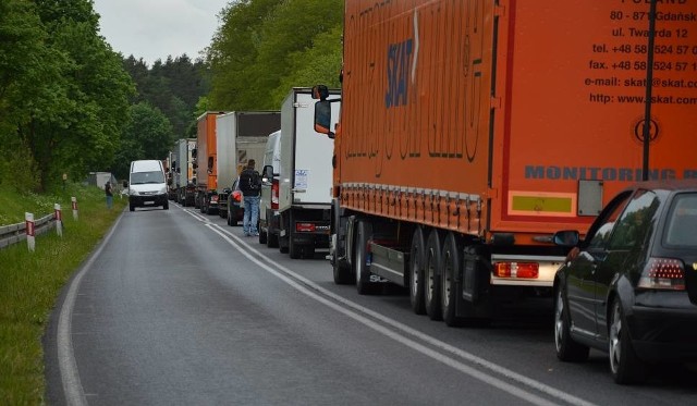 To zdjęcie wykonano w okolicy Kunowic w październiku 2016 r. Wtedy korki w mieście i okolicach miały nawet po 12 km.