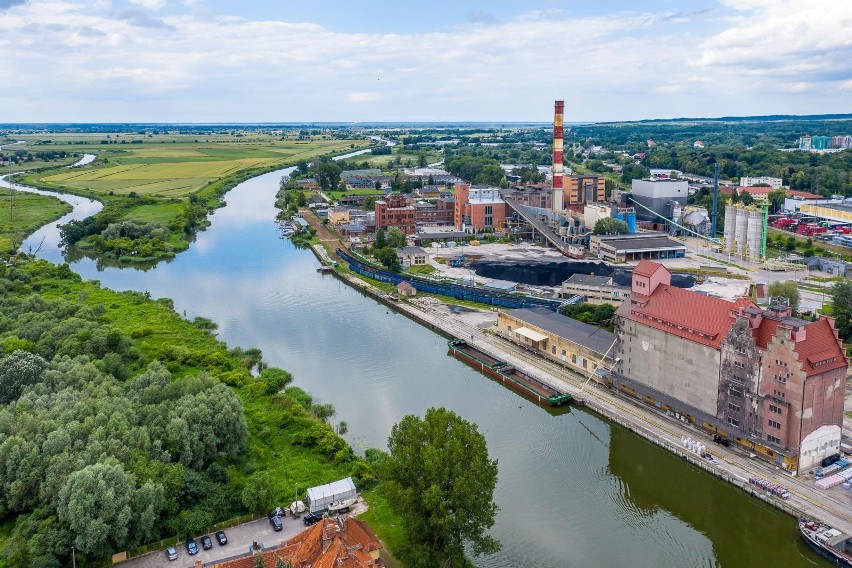 Rząd chce, by port w Elblągu przejęło państwo. Samorząd nie inwestuje w jego modernizację. ZDJĘCIA