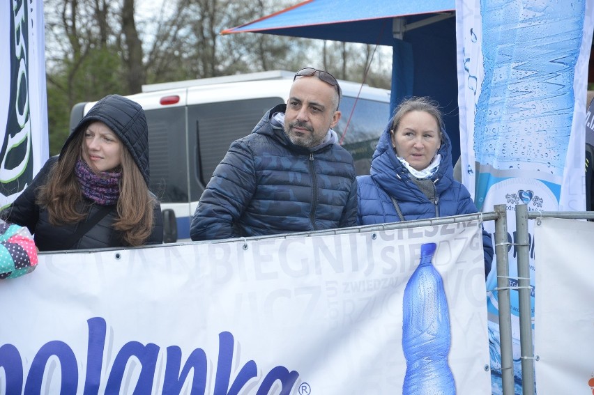 Woda, błoto i grad nie zatrzymały Straceńców