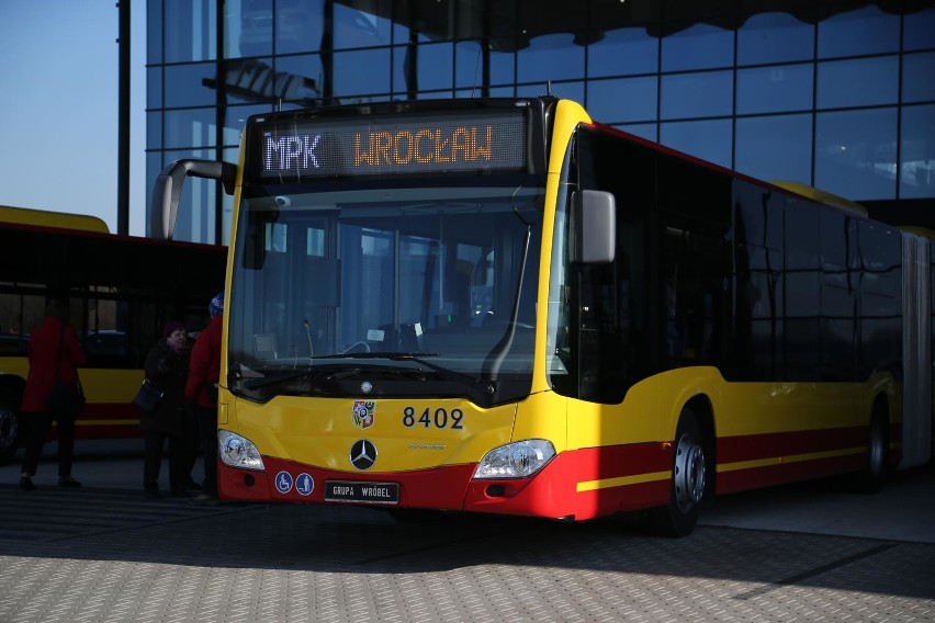 Prezentacja nowych autobusów mercedes citaro 2