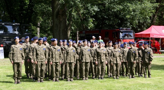 Piknik Militarny w Nowym Mieście nad Pilicą. Więcej na kolejnych slajdach.