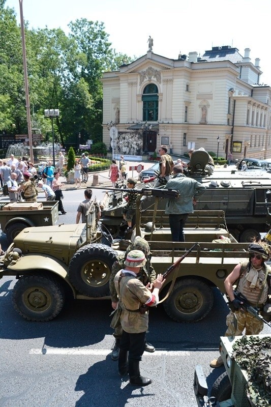 Operacja Południe 2015: Wozy militarne w centrum Bielska-Białej [ZDJĘCIA]