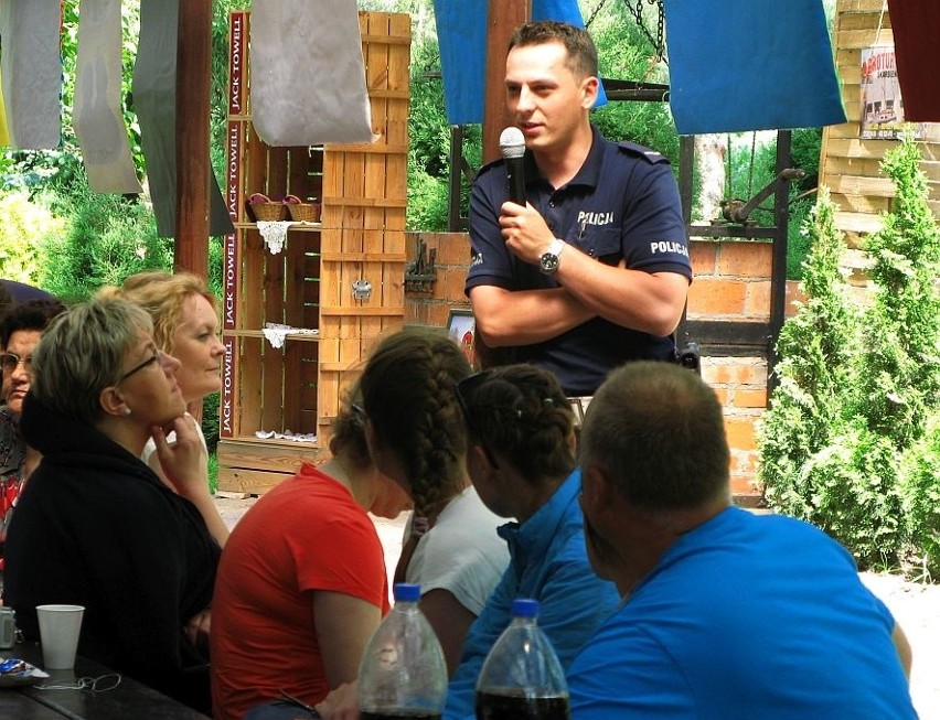 Na festyn przyjechali także policjanci, którzy opowiedzieli...