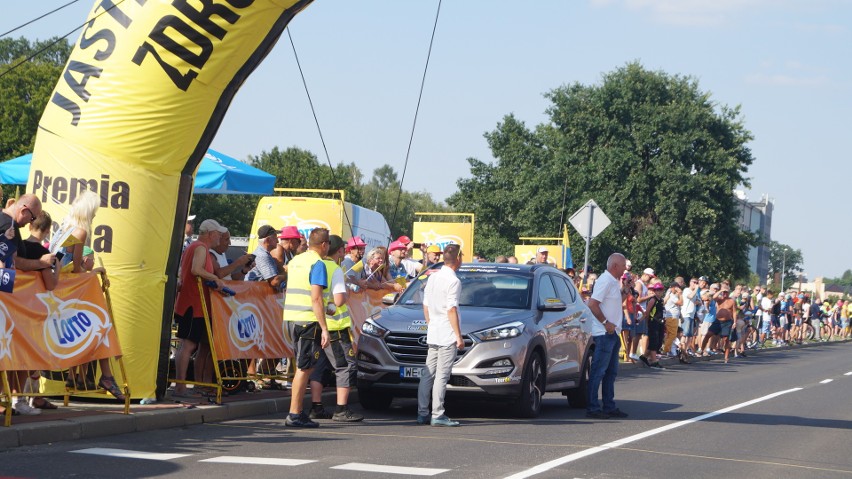 Tour de Pologne 2017 w Jastrzębiu. Kolarze mkną przed siebie