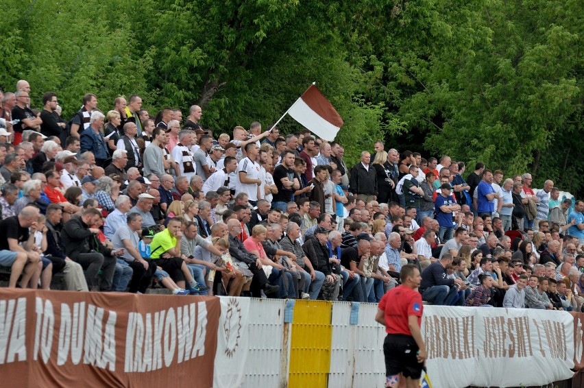 Garbarnia Kraków pokonała Wartę Poznań w walce o awans do II ligi