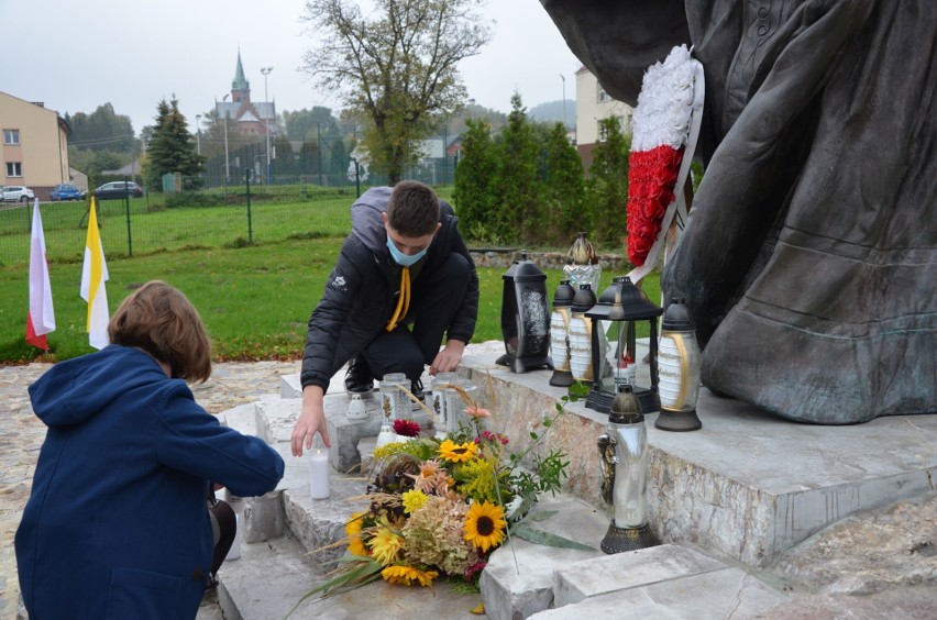 Masłów pamięta o Janie Pawle II w 42. rocznicę wyboru na Stolicę Piotrową [ZDJĘCIA]