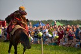 VI Dzień Tradycji Rzeczypospolitej na Lotnisku Krywlany w Białymstoku (zdjęcia, wideo)