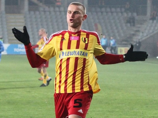 Siergiej Pilipczuk przedłużył z Koroną kontrakt do końca 2016 roku.