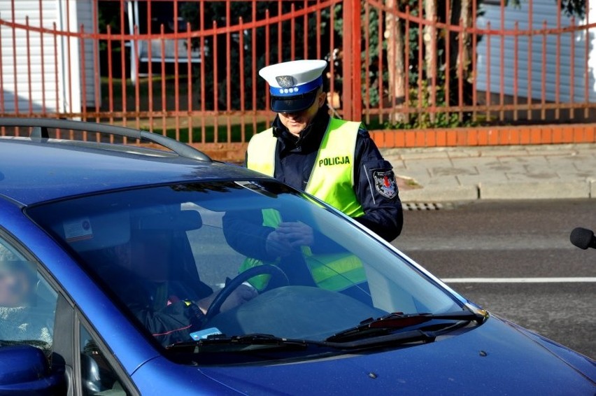 Bezpieczny Przejazd. Podlascy policjanci sprawdzali jak...