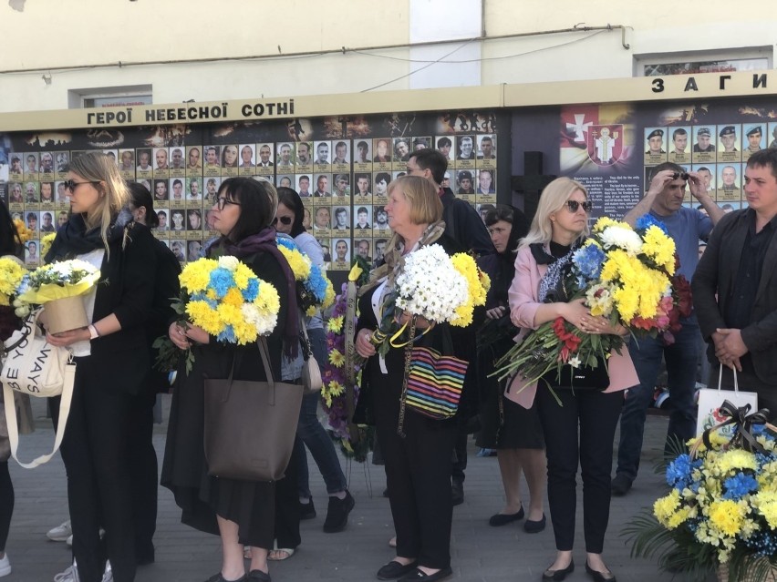 "Mąż pisze, że żyje, a ja wiem, że jest tam piekło"