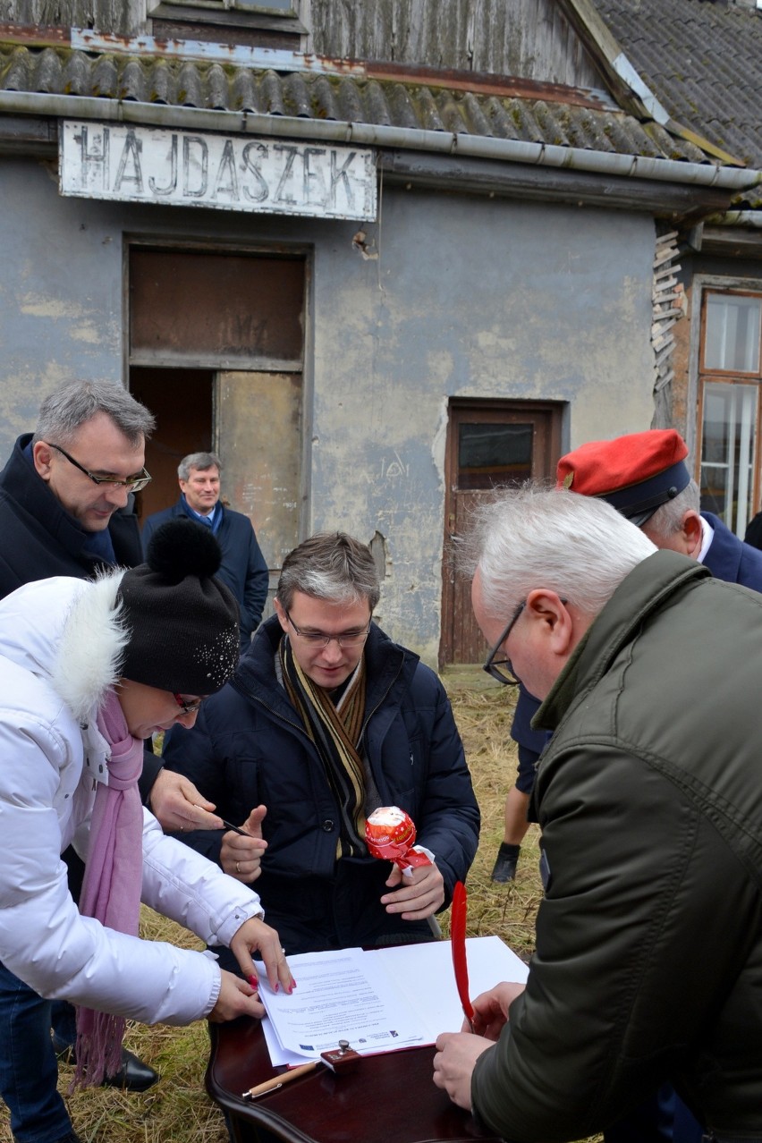 Gmina Kije, powiat pińczowski. Dofinansowanie na odbudowę stacji w Hajdaszku zapewnione (WIDEO)