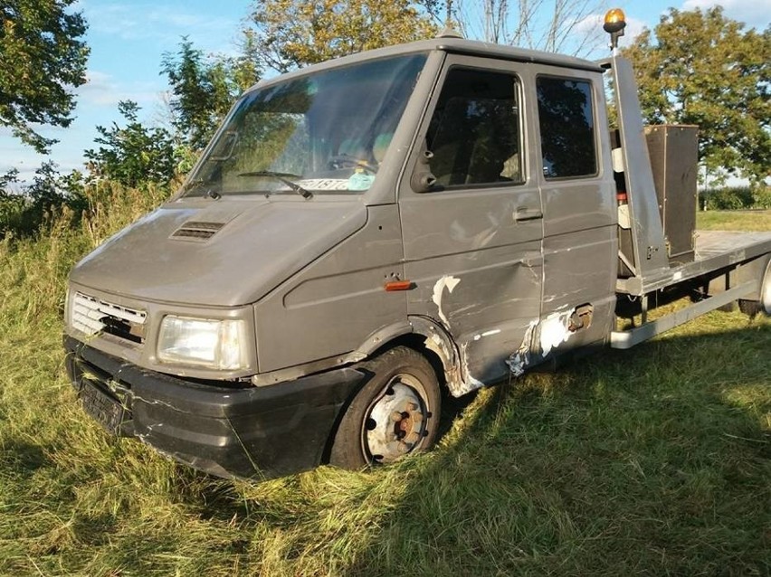 Śmiertelny wypadek w Ruchocicach - zginęła kobieta, sprawca pijany [ZDJĘCIA]