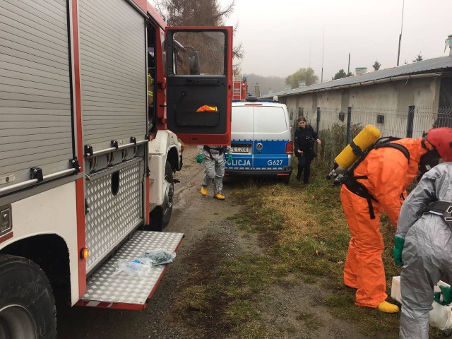 Do Łękawicy skierowanych zostało kilka zastępów straży pożarnej. Na miejscu pracują policjanci i prokurator