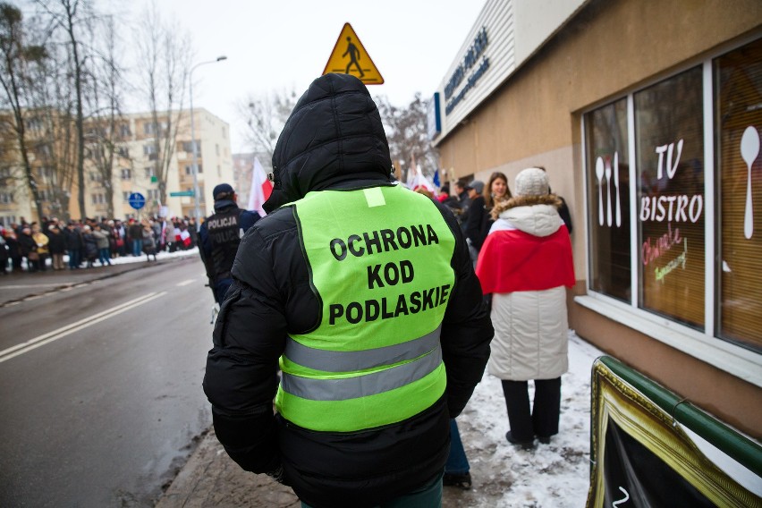 Demonstracja KOD Białystok przed TVP przy ulicy...