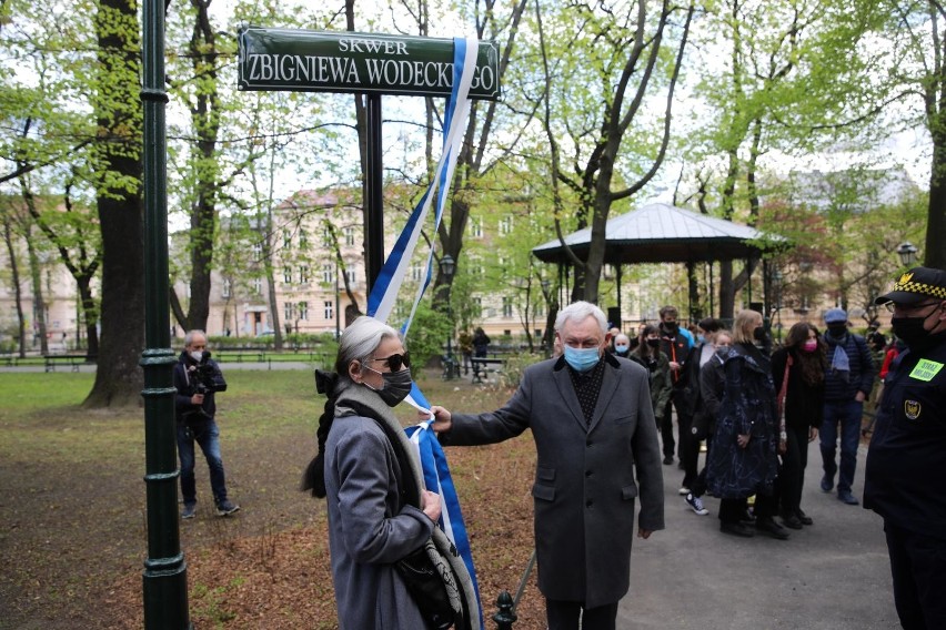 W czwartek, 6 maja, w dniu urodzin Zbigniewa Wodeckiego,...